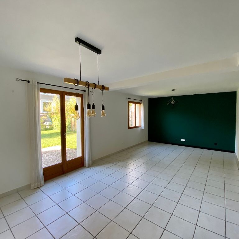 Location Maison 5 pièces 100m² - Photo 1