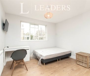 1 bedroom apartment to rent Tyrwhitt Road, London, SE4 - Photo 1