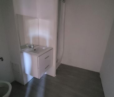 Location Appartement 1 pièce 17m² VALENCIENNES 59300 - Photo 3
