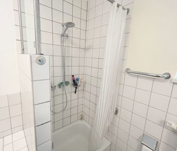 Hochwertige Maisonettewohnung mit Tageslichtbad, Einbauküche und Te... - Photo 3