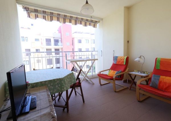 Apartamento en Lomas de Cabo Roig. Temporada baja.