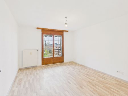 Cozy 4.5-room apartment with large terrace in the forest - Photo 5