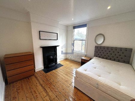 3 Bedroom Maisonette To Rent - Photo 2