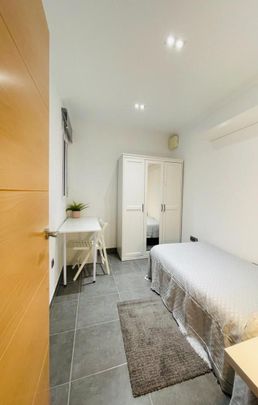 Piso de alquiler en Carrer de Dalt de la Mar, 71, Natzaret - Photo 1