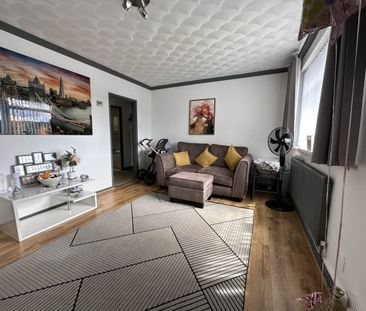 Holly Road - Photo 6