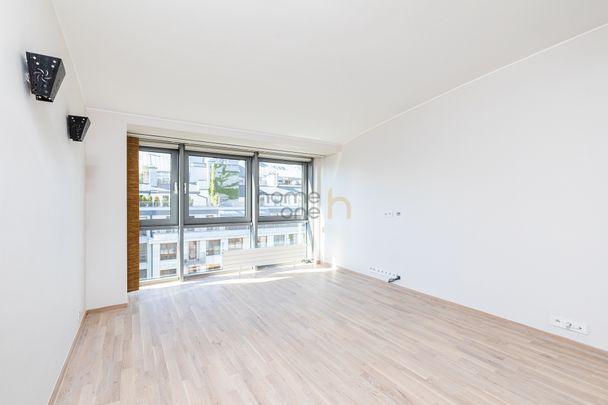 Warszawa, ul. Łowicka - Zdjęcie 1