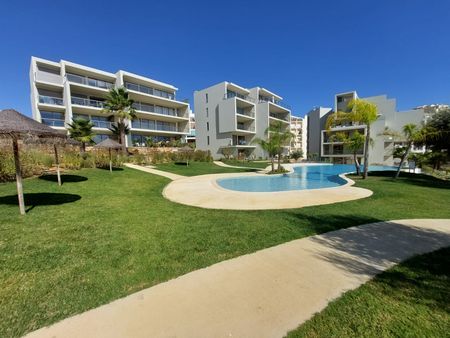 Apartamento T2 para Arrendamento Anual na Praia da Rocha - Photo 2