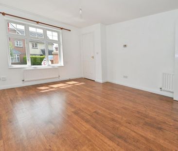 2 bedroom detached house to rent - Photo 1