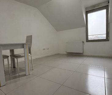 Location Appartement 2 pièces 31m² MOUSSY LE NEUF 77230 - Photo 3