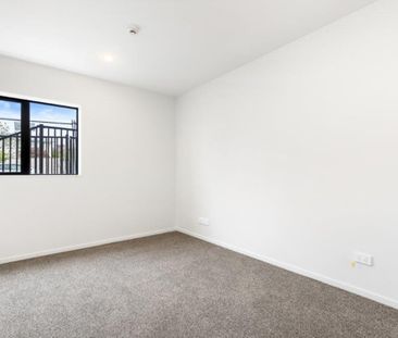 Stunning New 1-Bedroom Apartment for Rent - Photo 3