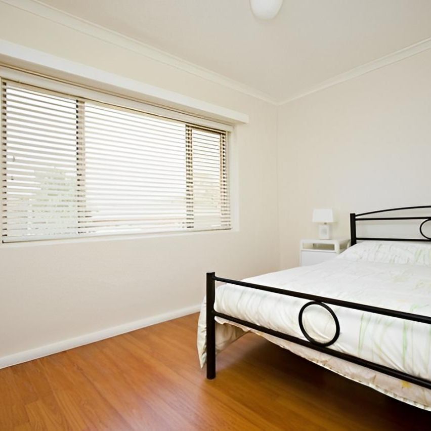 13/9 Wark Street, Hughes ACT 2605 - Apartment For Rent | Domain - Photo 1