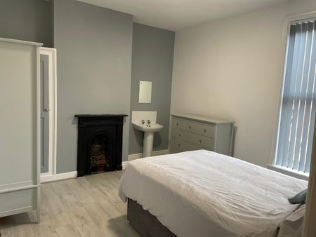 Stanley Place, Preston - Photo 4