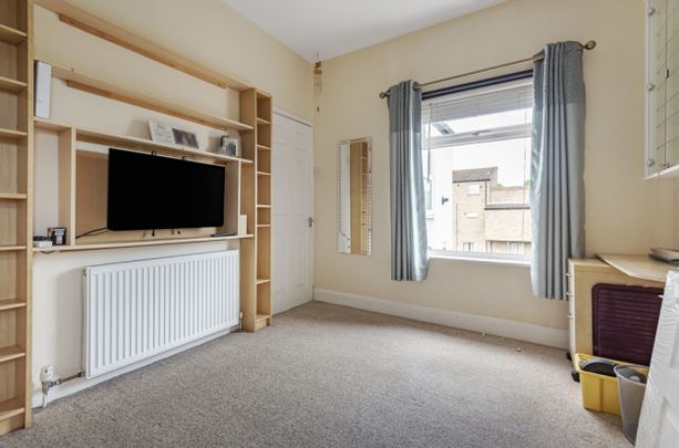 3 bed Semi-Detached House for Rent - Photo 1