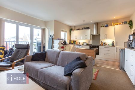 Royal Victoria Court, - Photo 2