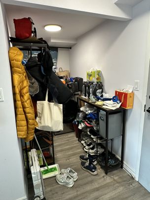 For Lease - 51 Baffin Court Unit# 611, Richmond Hill, Ontario - Photo 1