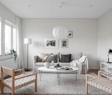 Löjtnant Granlunds Väg 15 A - Foto 2