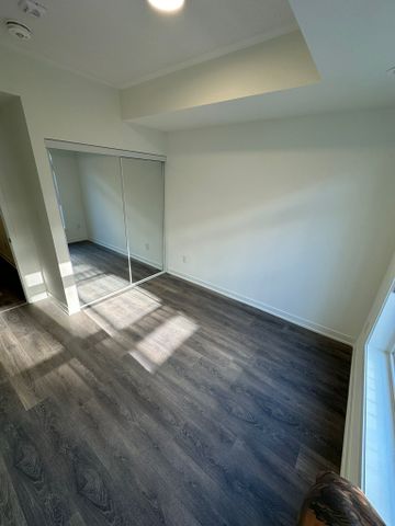 For Lease - 135 Canon Jackson Drive Unit# 111, Toronto, Ontario - Photo 3