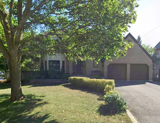 À louer / Maison à étages - Photo 1