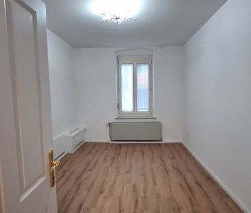 Gemütliche, schön renovierte 2 Zimmerwohnung - Photo 4