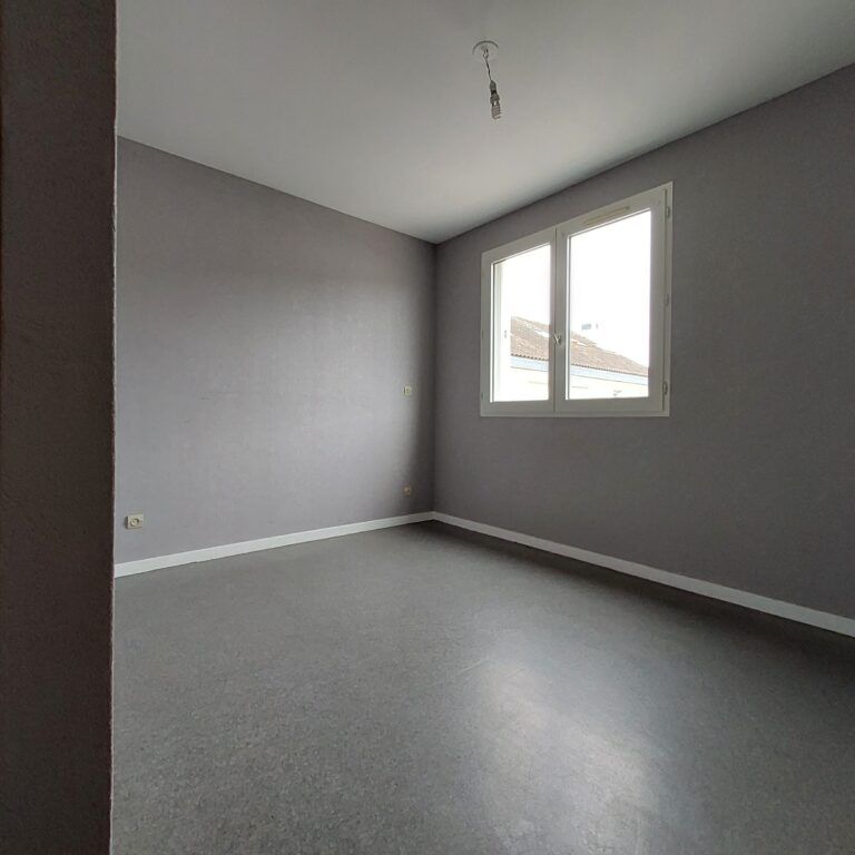 Location Appartement T3 Duplex, POITIERS, Centre-Ville - Photo 1