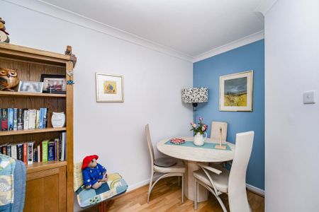 2 bedroom flat to rent - Photo 3