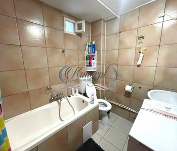 Zona UMF, casa de inchiriat cu curte - Photo 4
