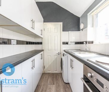 2 bed Mid Terraced House for Rent - Photo 1