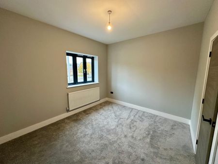 2 bedroom semi-detached house to rent - Photo 2