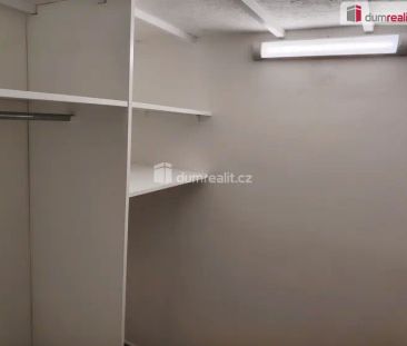 Pronájem bytu 1+kk, Děčín - Staré Město, ul.Zelená - Photo 2