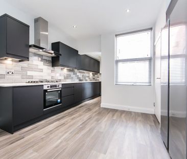 Hartley Grove, Woodhouse, Leeds - Photo 3