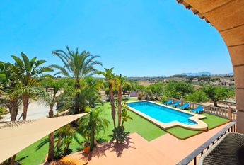 WIDE ESTATE FOR RENT IN TEULADA FOR LONG TERM