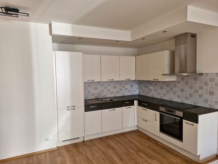 Pronájem bytu 3+kk • 76 m² bez realitkyNad Přehradou, Praha - Horní Měcholupy - Photo 2