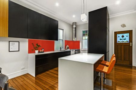 1920's Cottage Transformed Via An Award-Winning Architectural Redesign - Photo 2