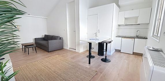 Appartement à louer - REIMS - SAINT ANNE- RUE DE LOUVOIS - Photo 2