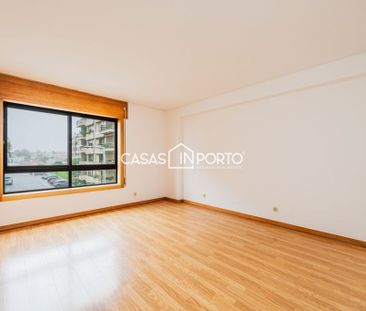 4 bedroom luxury Flat for rent in Porto, Distrito do Porto - Photo 6