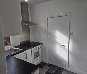 2 Bed Semi-Detached House, Ronksley Road, S5 - Photo 5