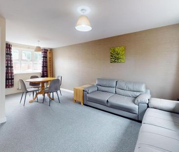 4 bedroom house to rent - Photo 1