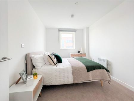 3 bedroom apartment to rent - Photo 4