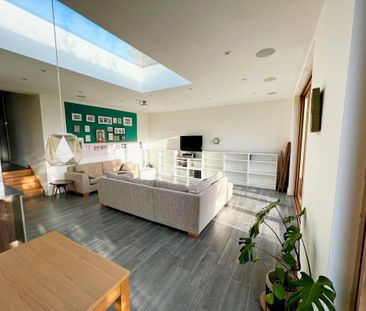 3 bedroom detached house to rent - Photo 2