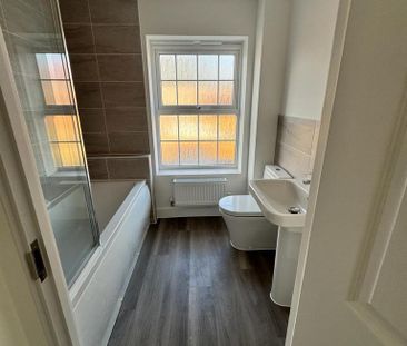 2 bedroom house to rent - Photo 1