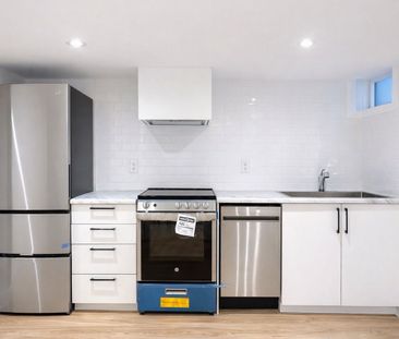 For Lease - 211 Shaw Street Unit# 211-B, Toronto, Ontario - Photo 2