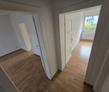 Gemütliche Wohnung in Düsseldorf-Reisholz - Foto 1