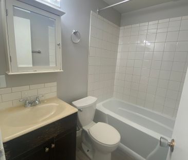 Princeton Manor - Photo 4