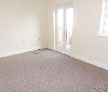 4 bed town house to rent in NE27 - Photo 3