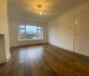 3 bedroom detached bungalow to rent - Photo 1