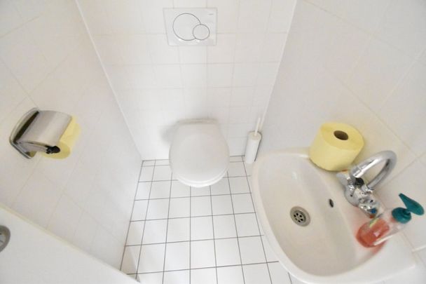 Schöne & Helle 2 - Zimmer Wohnung | unbefristet | ab sofort - Photo 1