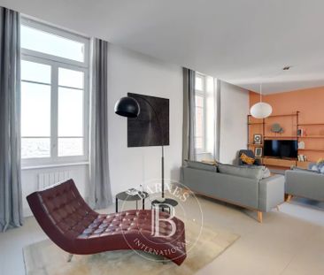 Location Appartement 6 pièces 184m² LYON 5ème - Photo 1