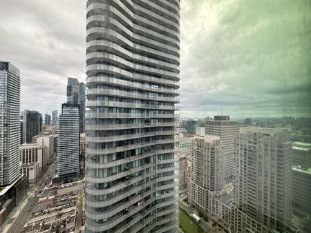 For Lease - 8 Wellesley Street Unit# 4015, Toronto, Ontario - Photo 2