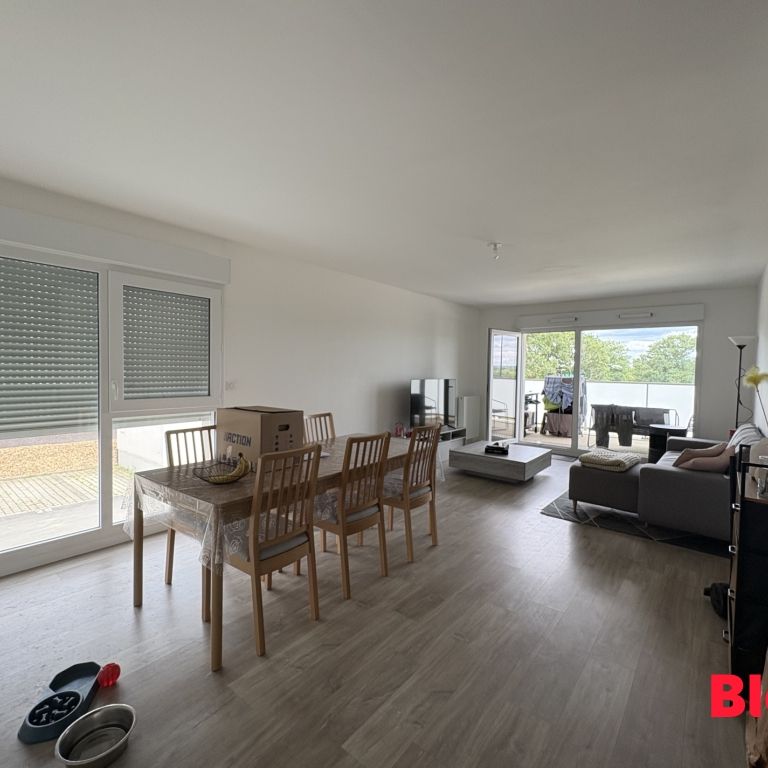 Location Appartement 3 pièces 66m² CHARTRES DE BRETAGNE 35131 - Photo 1