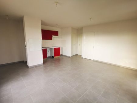 AUZIELLE / Location Appartement 2 Pièces 42 m² - Photo 2